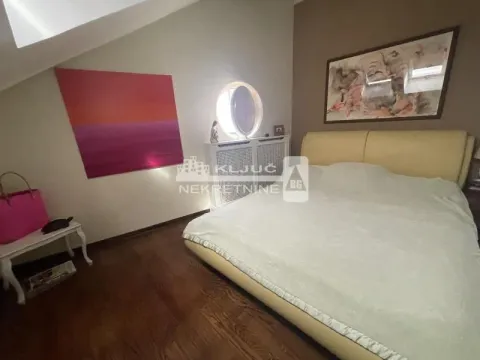 Sale, four bedroom apartment, 128m², Vračar Sve Podlokacije, Beograd - image 9