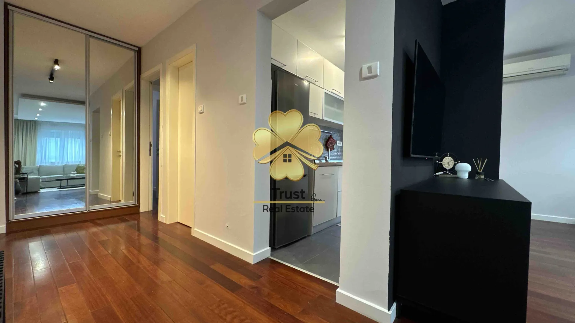Rent, two bedroom apartment, 80m², Tološka šuma, Podgorica