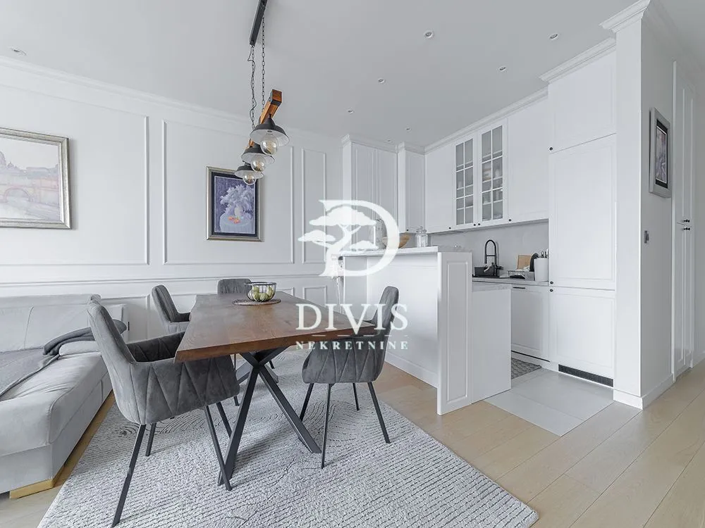 Prodaja, četvorosoban stan, 138m², Novi Beograd Blok 65, Novi Beograd Sve Podlokacije