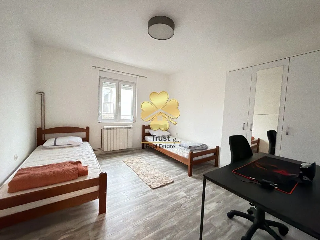 Rent, house, 200m², Tološi, Podgorica