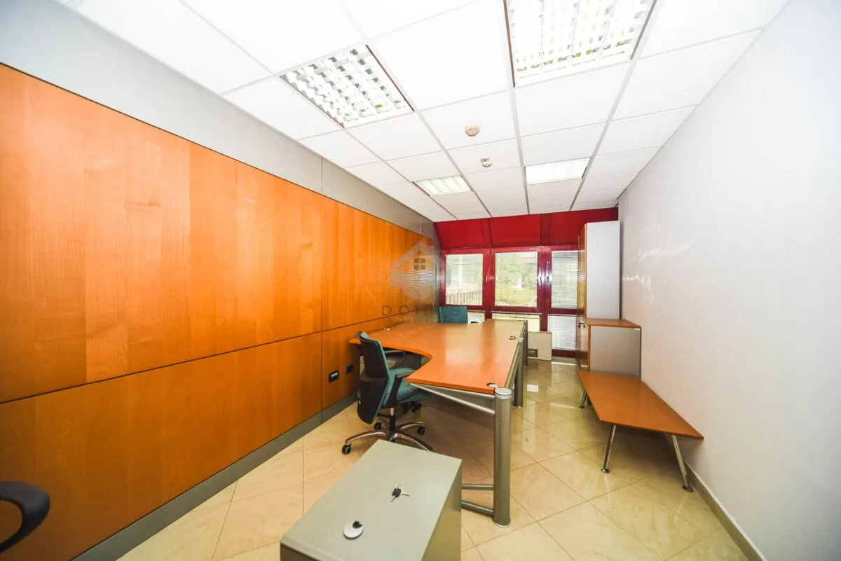 Rent, office space, 414m², Preko Morače, Podgorica