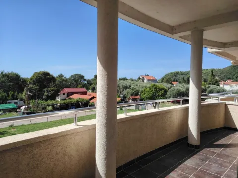 Prodaja, stan, 56m², Budva, Crna Gora - image 1