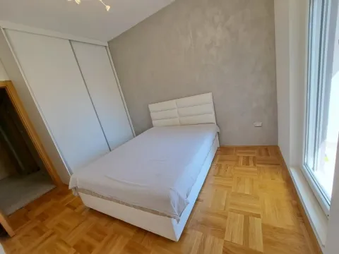 Izdavanje, stan, 51m², Centar, Tivat - image 17