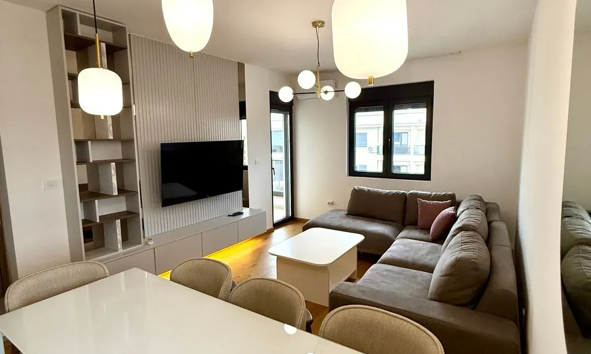 Rent, two bedroom apartment, 60m², City Kvart, Podgorica