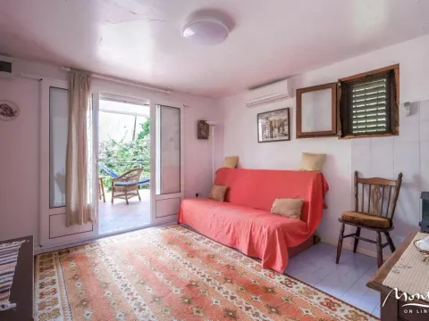 Prodaja, kuća, 133m², Stoliv, Kotor - image 26