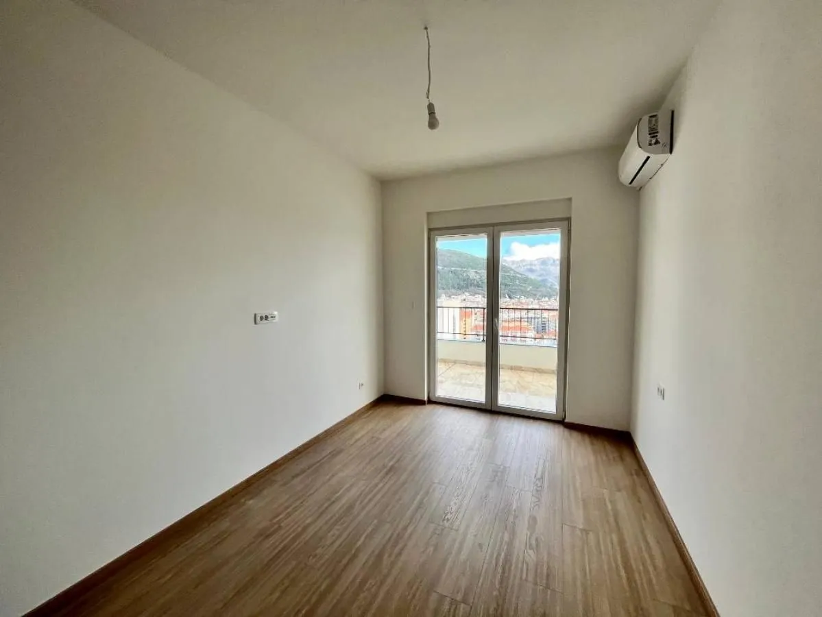 Prodaja, trosoban stan, 91m², Budva, Crna Gora