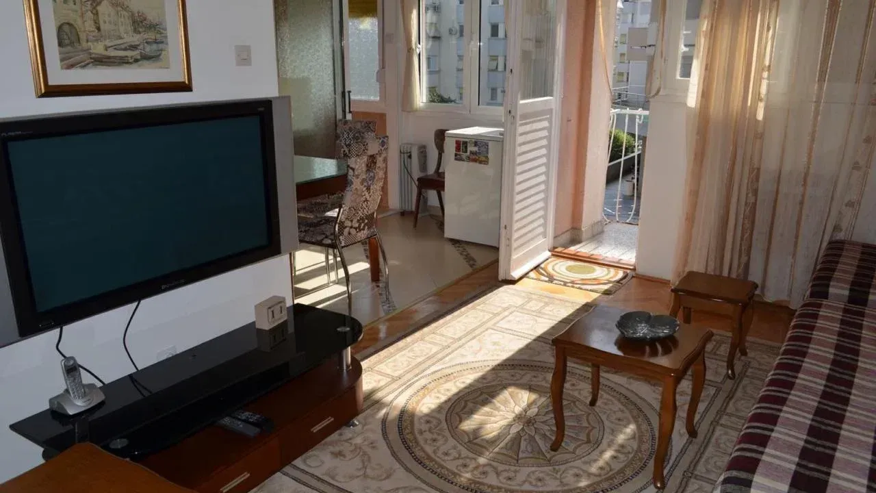 Sale, apartment, 32m², Tivat, Crna Gora