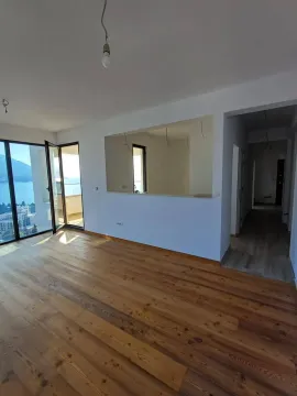 Sale, three bedroom apartment, 186m², Bečići, Budva - image 5