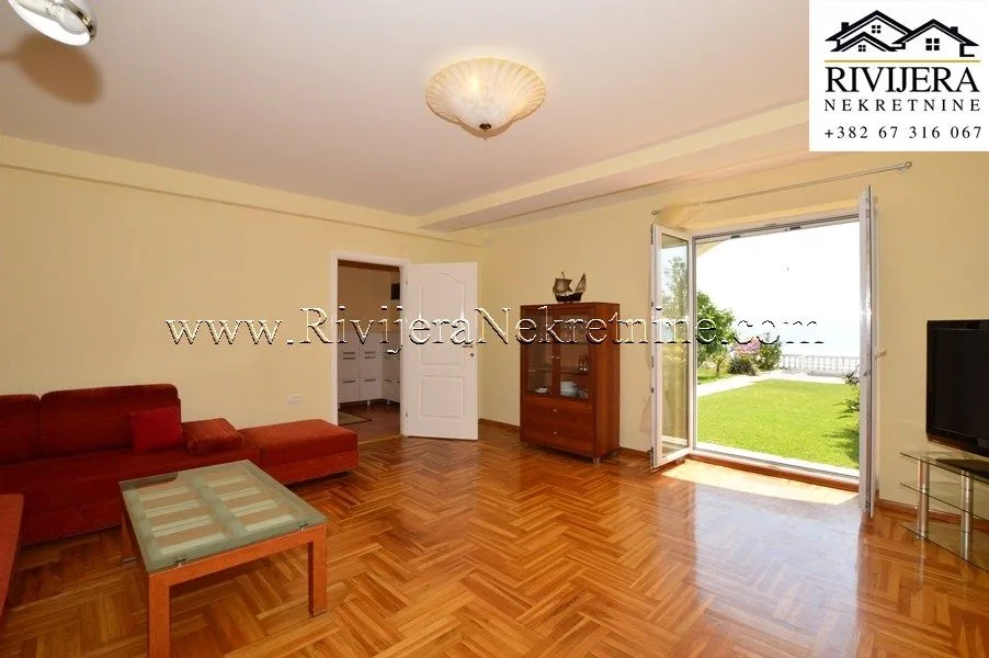 Prodaja, kuća, 204m², Savina, Herceg Novi