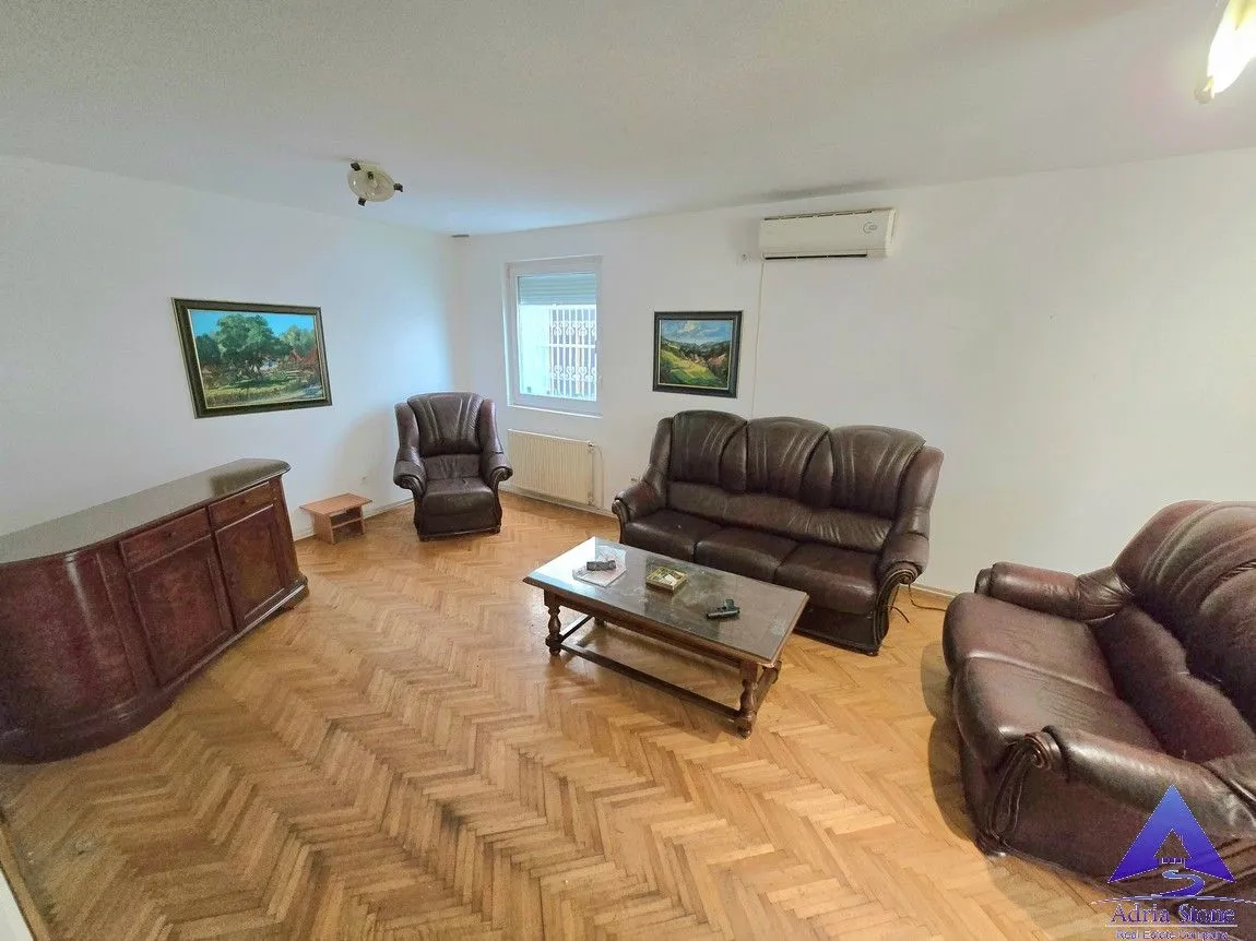 Prodaja, trosoban stan, 91m², Velji Vinogradi, Budva
