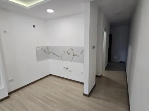 Izdavanje, garsonjera, 33m², Železnička Stanica, Novi Sad Sve Podlokacije - image 5