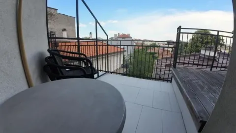 Sale, three bedroom apartment, 99m², Kalenić Pijaca, Vračar Sve Podlokacije - image 15