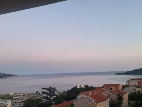 Izdavanje, dvosoban stan, 61m², Bečići, Budva - image 4