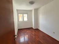Izdavanje, jednosoban stan, 47m², Stari Aerodrom, Podgorica - image 6