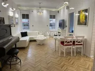 Prodaja, trosoban stan, 63m², Stari Grad, Beograd - image 1