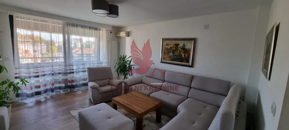 Sale, three bedroom apartment, 82m², Centar Sve Podlokacije, Beograd