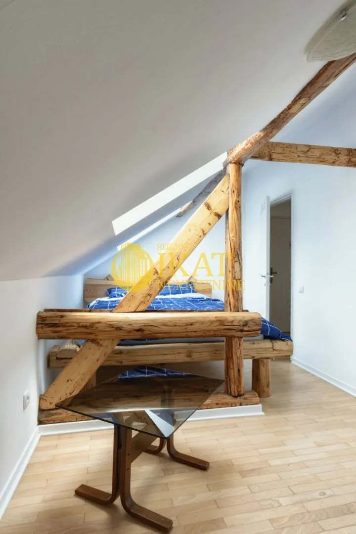 Izdavanje, dvosoban stan, 45m², Stari Grad, Beograd