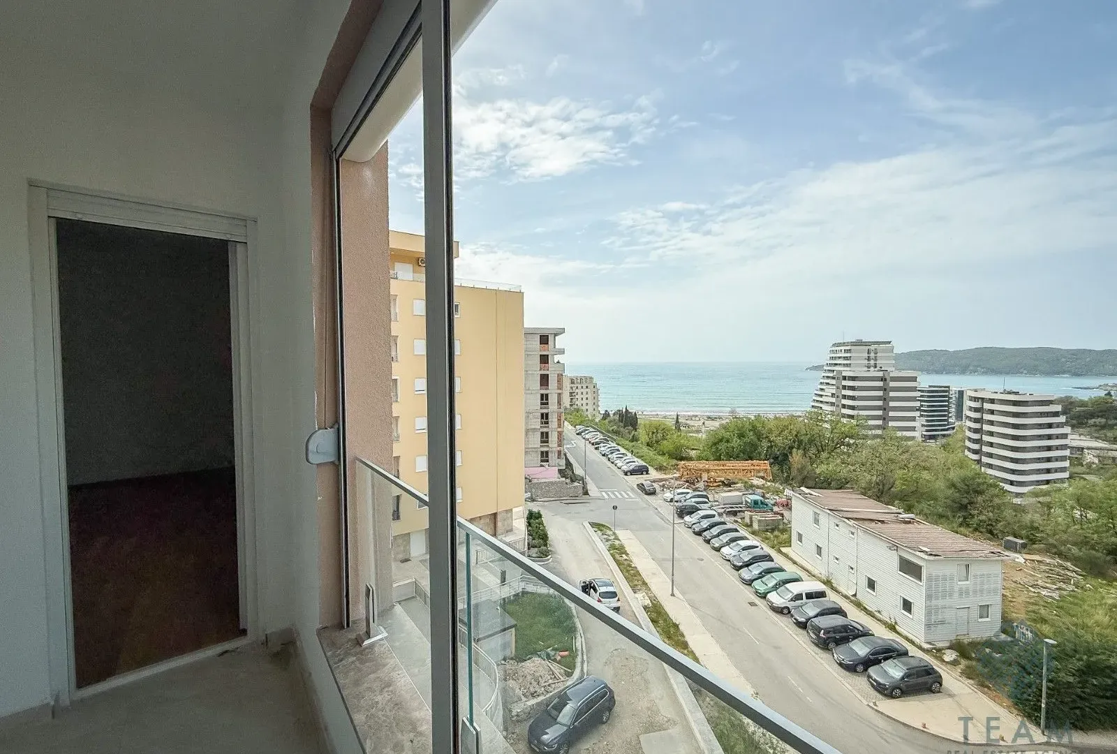 Sale, two bedroom apartment, 59m², Bečići, Budva