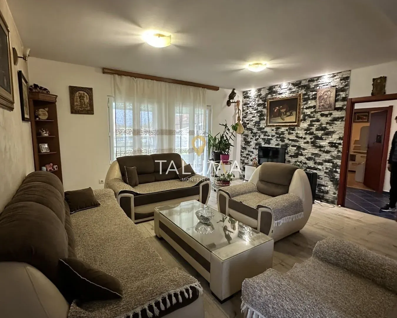Prodaja, kuća, 216m², Spuž, Danilovgrad
