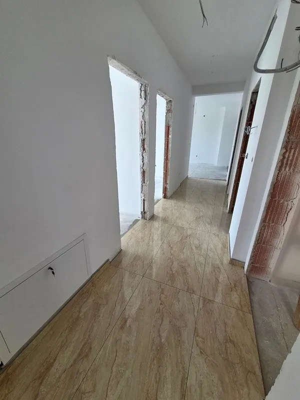 Prodaja, četvorosoban stan, 111m², Pančevo, Srbija