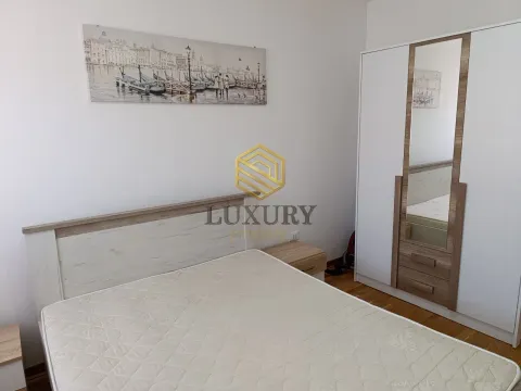 Rent, one bedroom apartment, 43m², City Kej, Podgorica - image 4