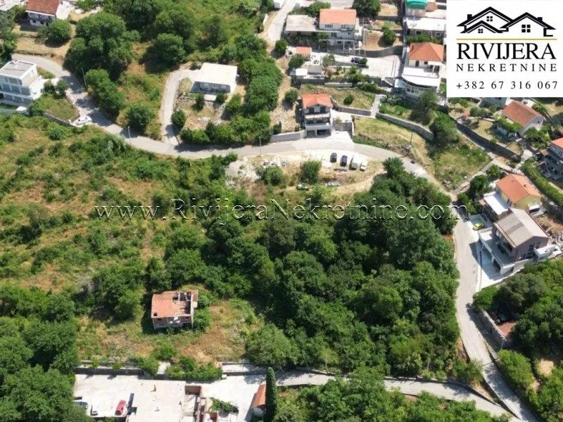 Prodaja, plac, 1098m², Risan, Kotor
