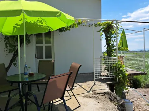 Prodaja, kuća, 88m², Podgorica, Crna Gora