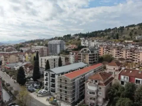 Prodaja, jednosoban stan, 45m², Momišići, Podgorica - image 3