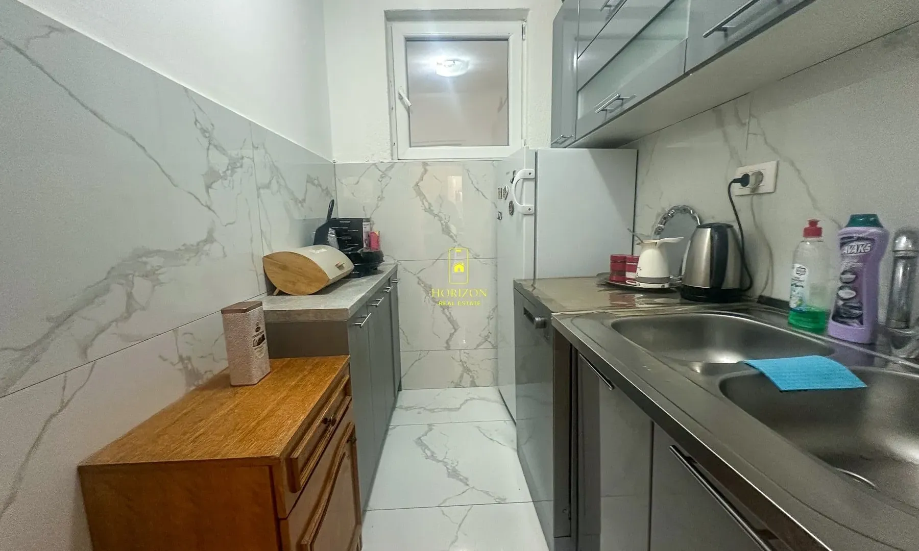 Prodaja, jednosoban stan, 40m², Pobrežje, Podgorica