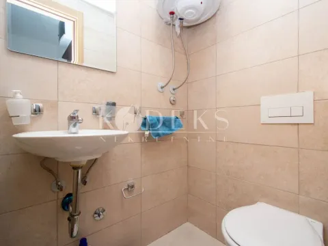 Rent, two bedroom apartment, 56m², Stari Aerodrom, Podgorica - image 11