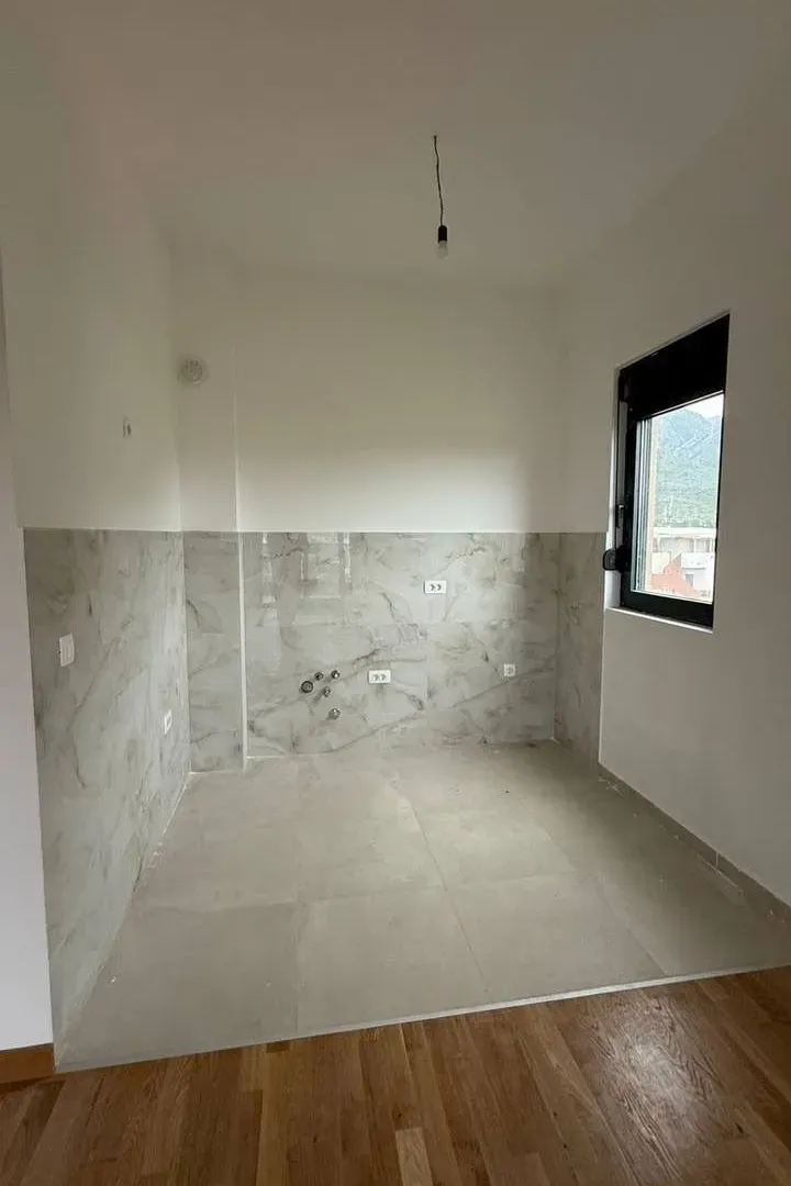Sale, one bedroom apartment, 51m², Stari Bar, Bar