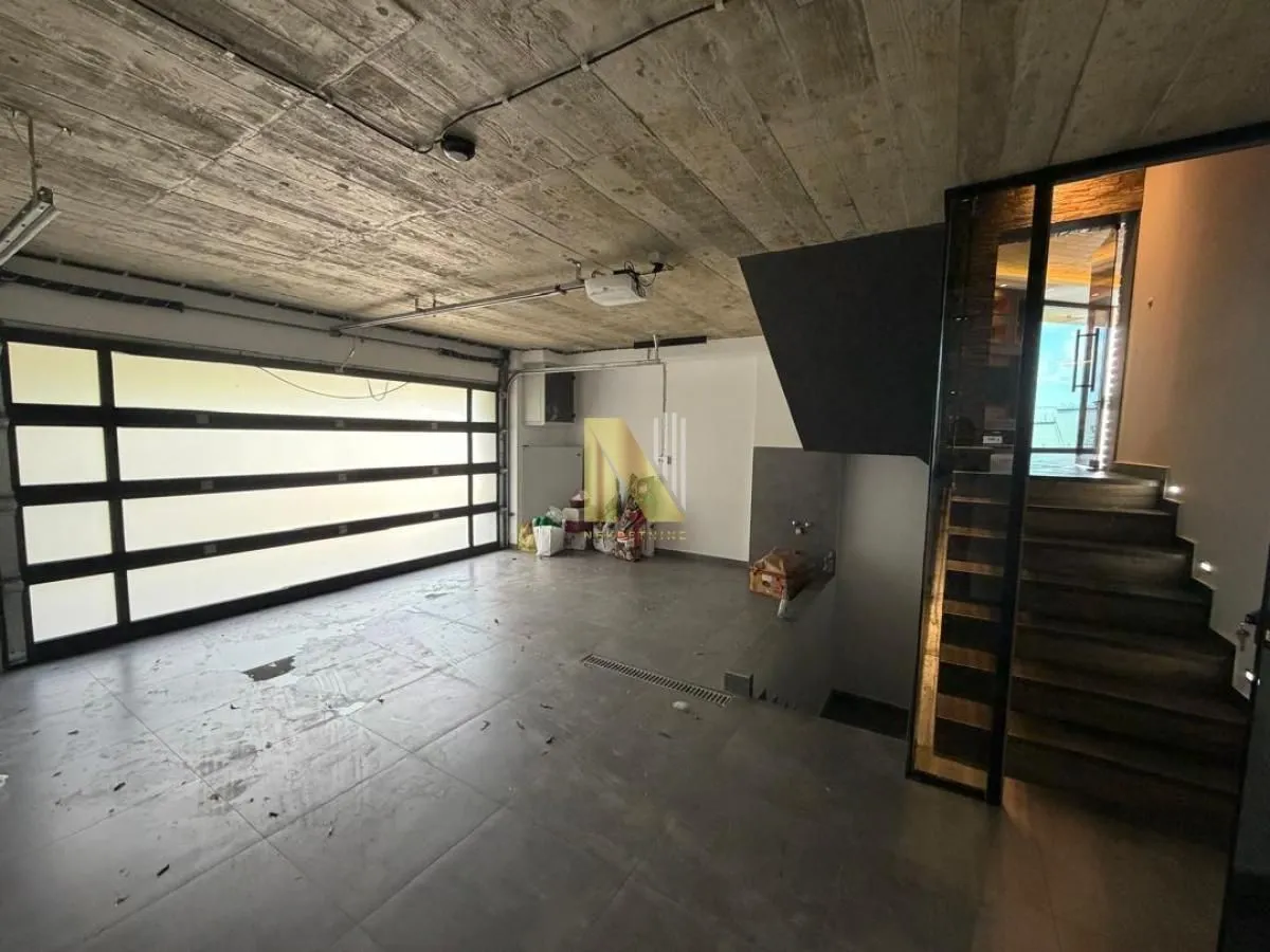 Rent, house, 250m², Sremska Kamenica, Petrovaradin