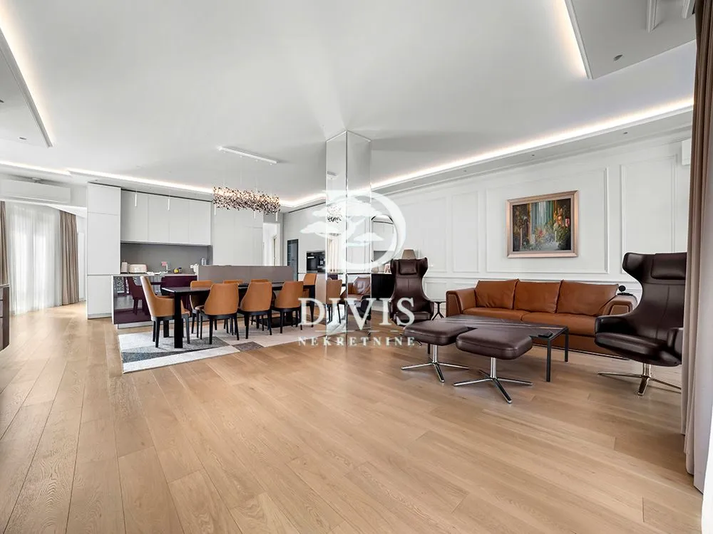 Sale, four bedroom apartment, 207m², Vračar Hram, Vračar Sve Podlokacije