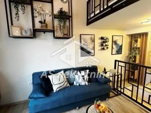 Izdavanje, stan, 45m², Senjak, Beograd - image 2