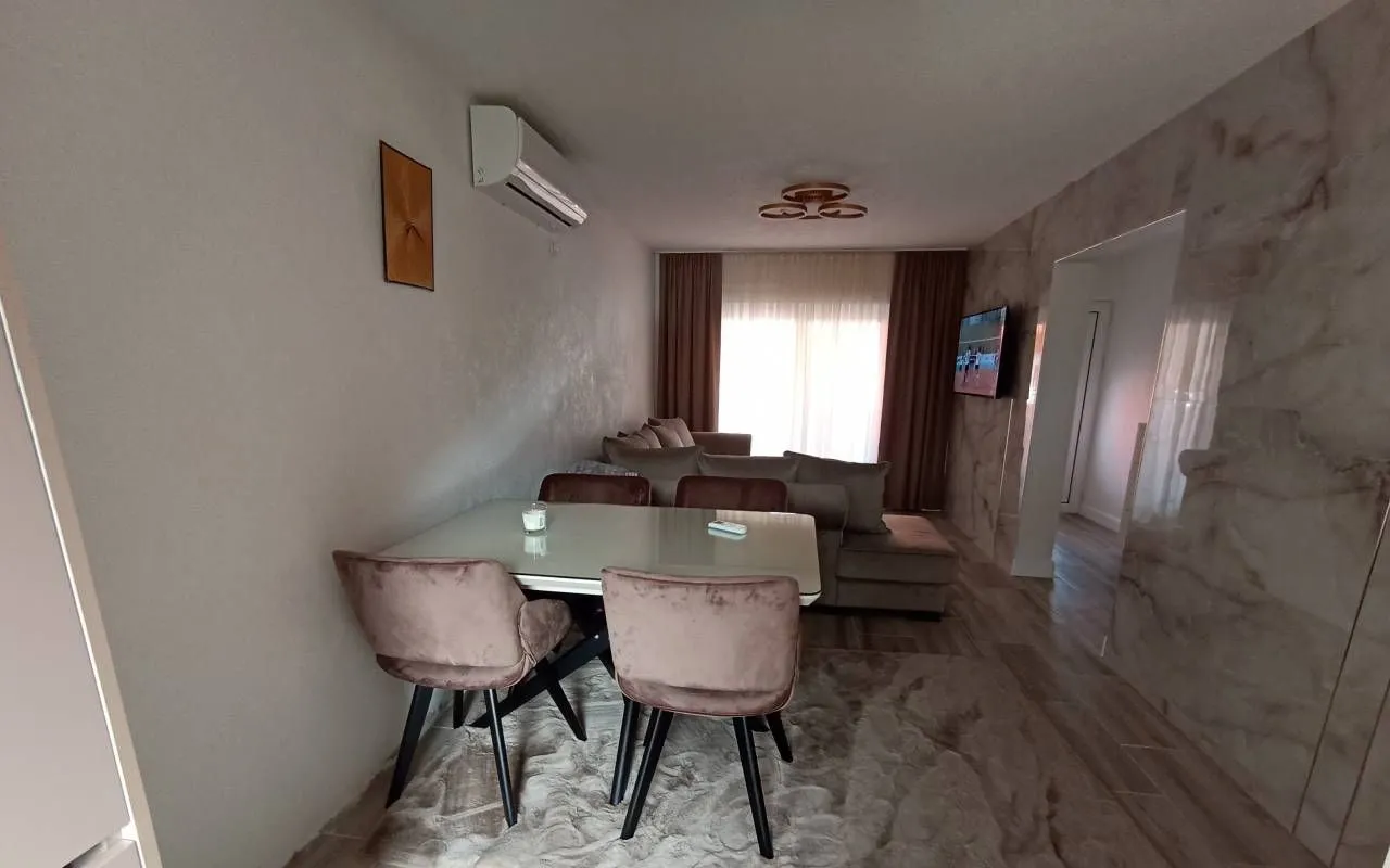 Rent, two bedroom apartment, 65m², Šušanj, Bar