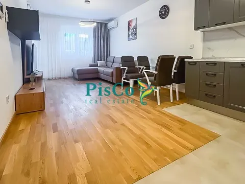 Rent, one bedroom apartment, 47m², Stari Aerodrom, Podgorica - image 7
