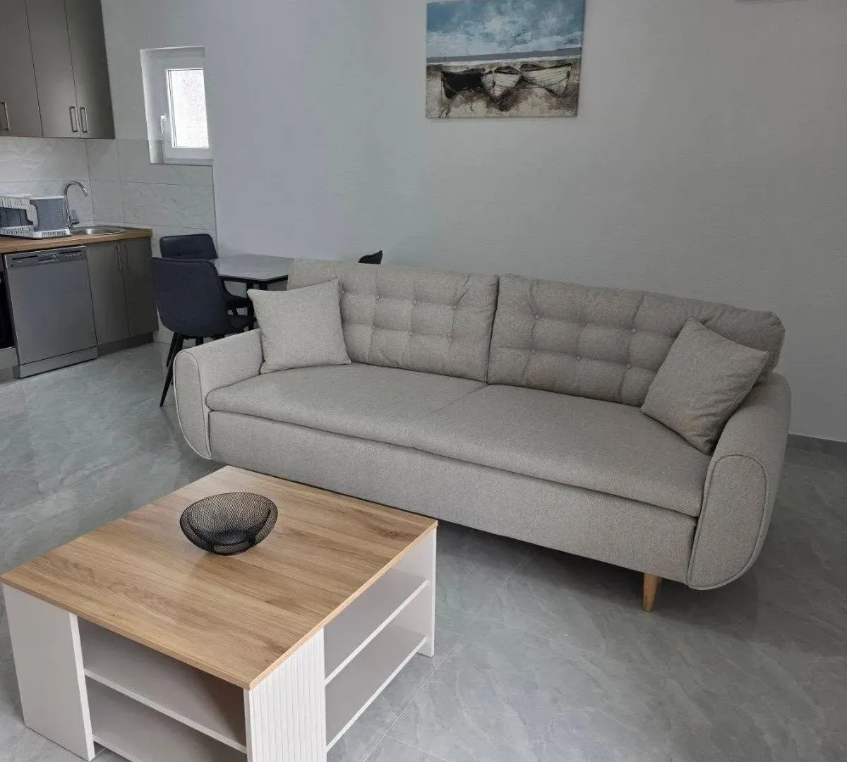Izdavanje, jednosoban stan, 45m², Bjeliši, Bar
