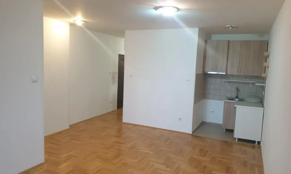 Prodaja, dvosoban stan, 53m², Bulevar patrijarha Pavla, Novi Sad Sve Podlokacije