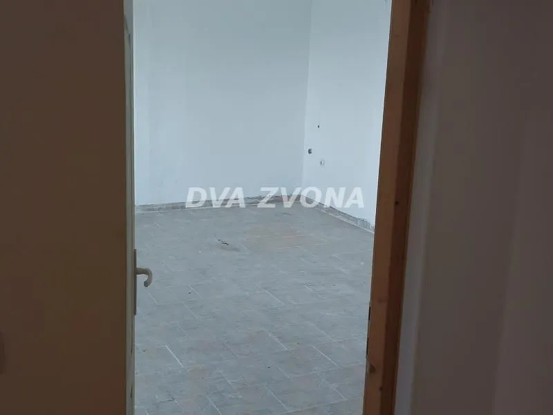 Prodaja, ugostiteljski objekat, 478m², Perlez, Zrenjanin