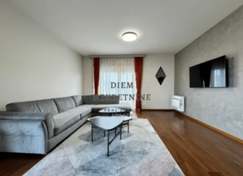 Izdavanje, dvosoban stan, 85m², Master Kvart, Podgorica