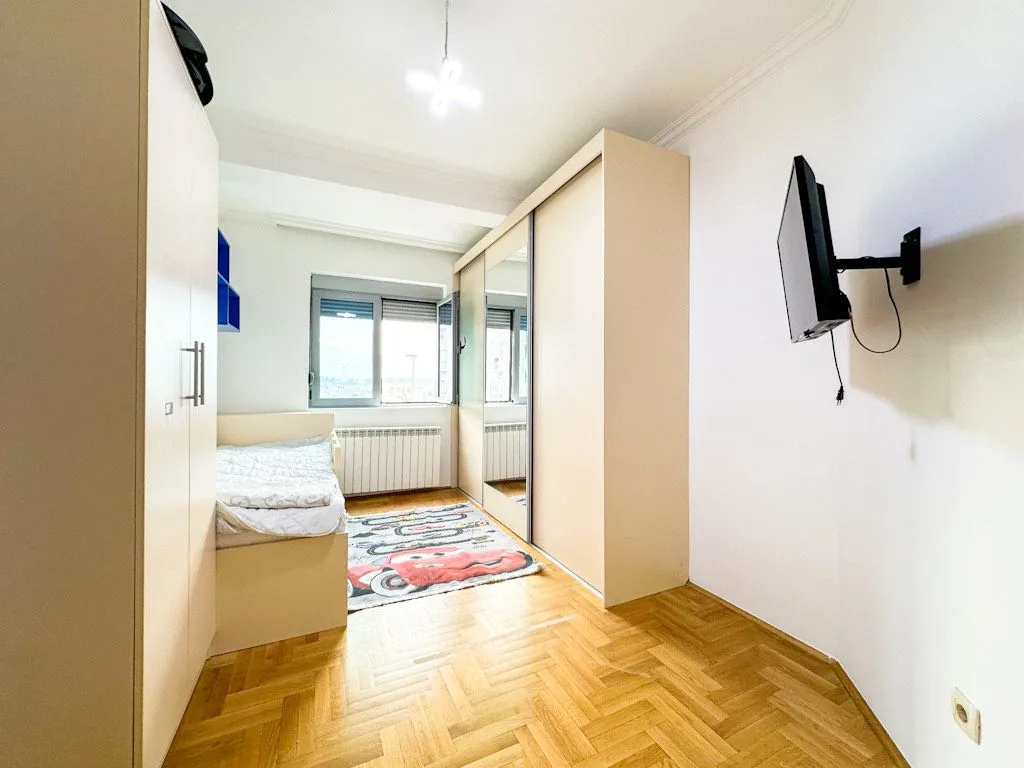 Rent, two bedroom apartment, 75m², Stari Aerodrom, Podgorica