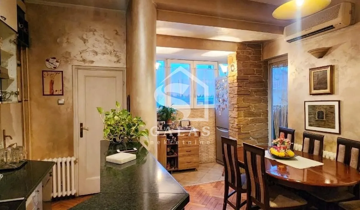 Sale, four bedroom apartment, 111m², Vračar Hram, Vračar Sve Podlokacije