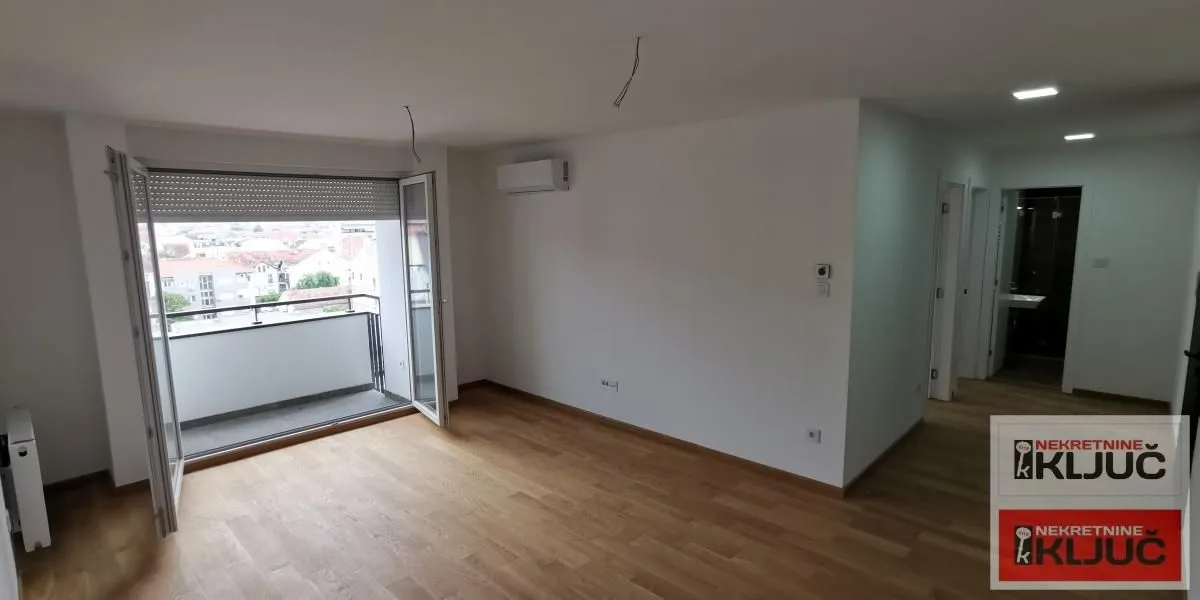 Prodaja, trosoban stan, 59m², Bulevar Evrope, Novi Sad Sve Podlokacije