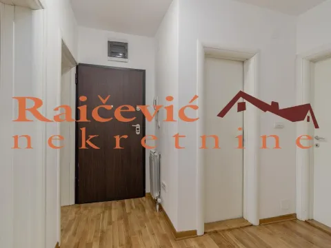 Izdavanje, trosoban stan, 117m², Voždovac Sve Podlokacije, Beograd - image 8
