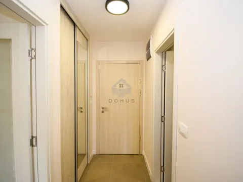 Rent, one bedroom apartment, 45m², Pobrežje, Podgorica - image 7