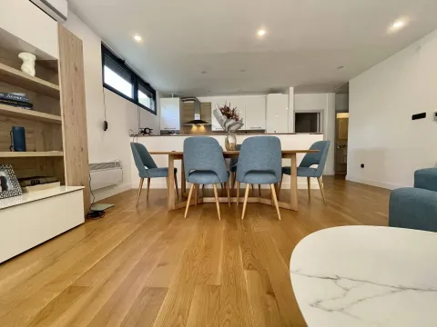 Sale, two bedroom apartment, 102m², Tivat, Crna Gora - image 9