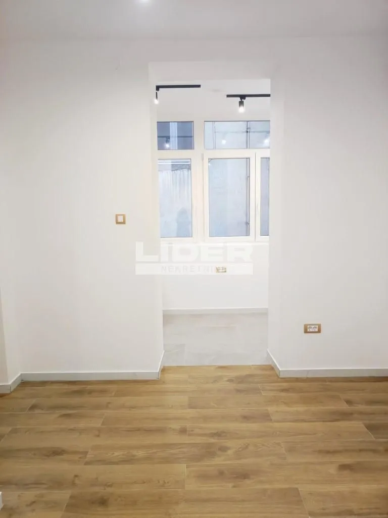 Rent, two bedroom apartment, 36m², Stari Grad, Beograd