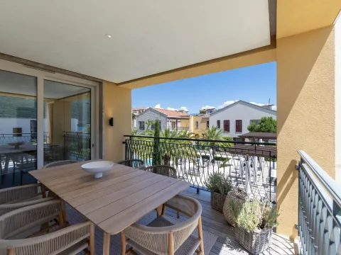 Sale, three bedroom apartment, 188m², Portonovi, Herceg Novi - image 26