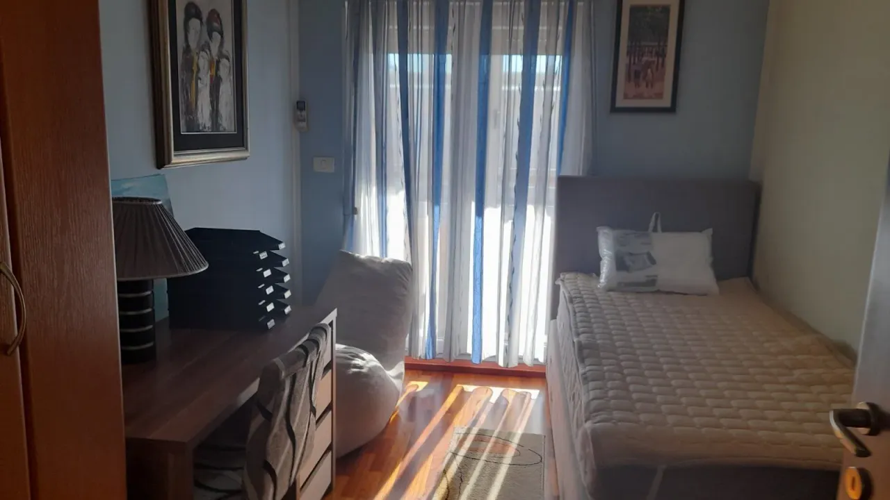 Rent, two bedroom apartment, 80m², City Kvart, Podgorica