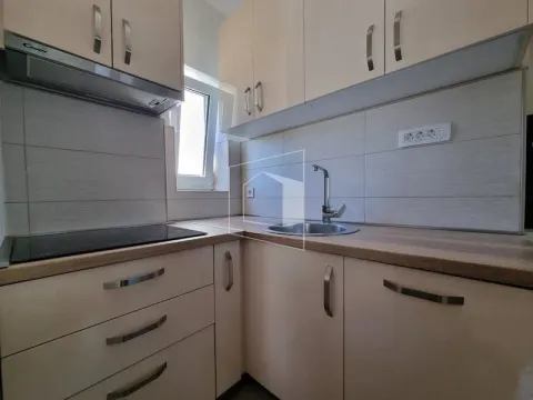 Izdavanje, stan, 58m², Centar, Podgorica - image 5